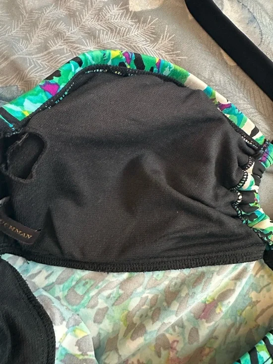 EUC Dana Buchman Black Swim Top with Green and Turquoise Leopard Accents Sz 14 - Picture 7 of 10